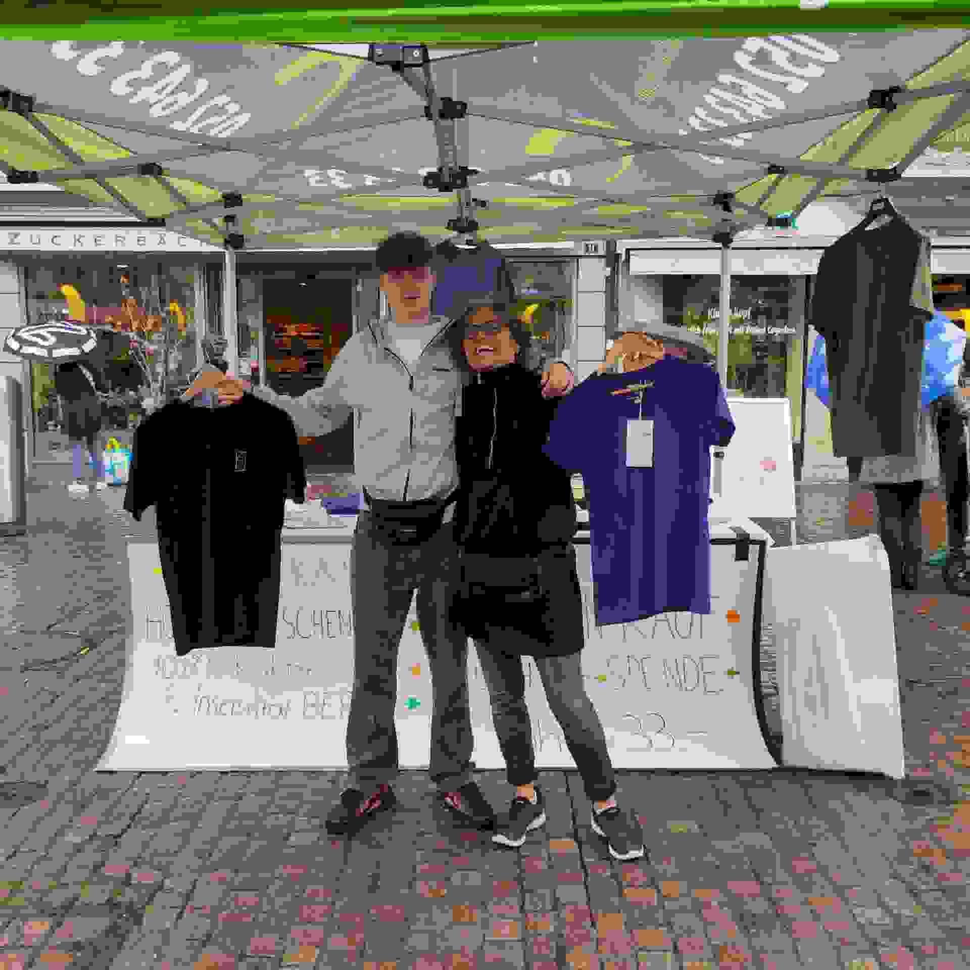 T-Shirts für den guten Zweck: Spendenaktion von Jacy Scheuermann zugunsten der Stiftung KinderInsel Bern