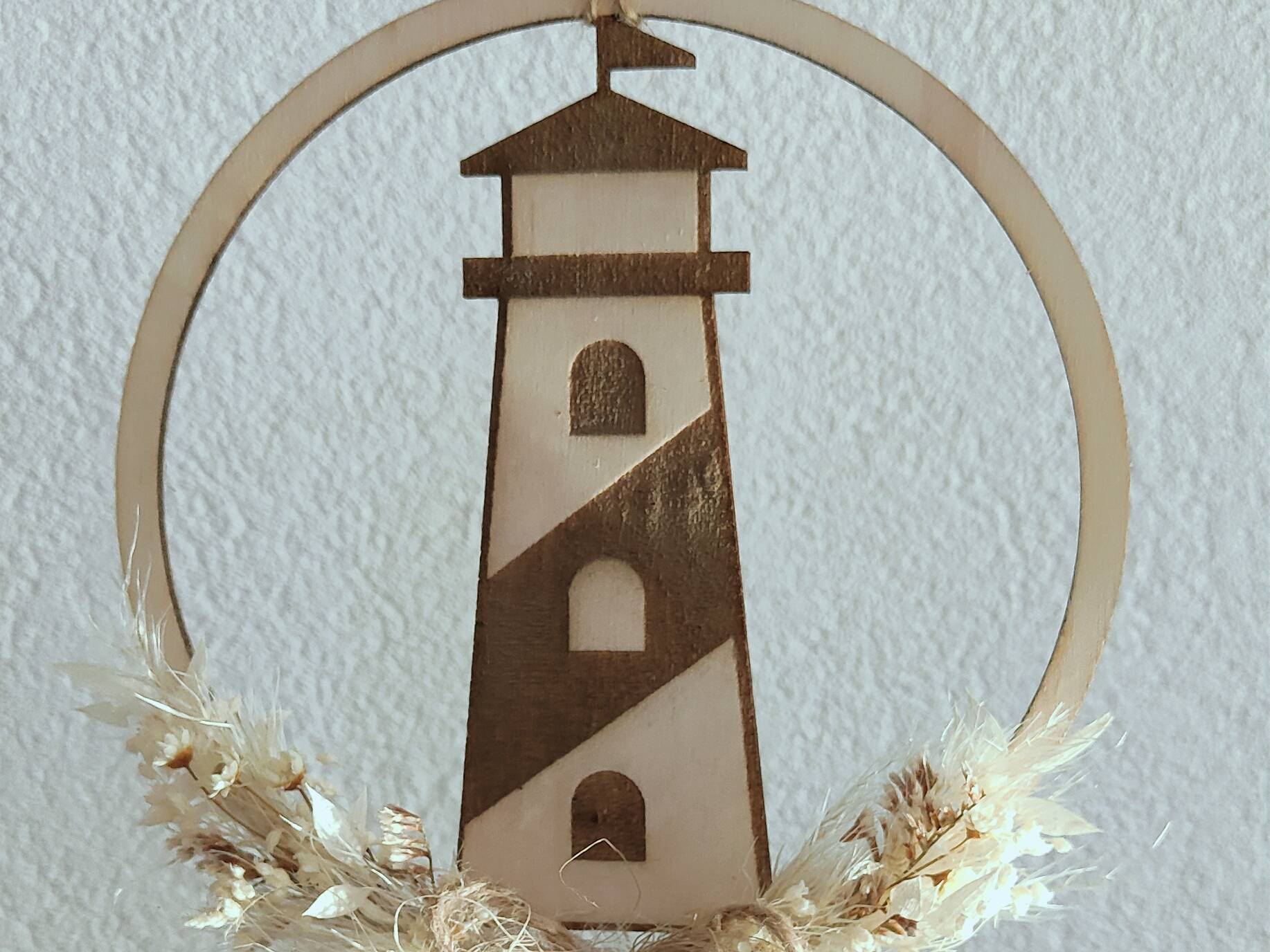 Leuchtturm-Sonnenfänger von Dekowerkstatt (Sarah Bregy) und Wunschwärk (Rahel Schmid)