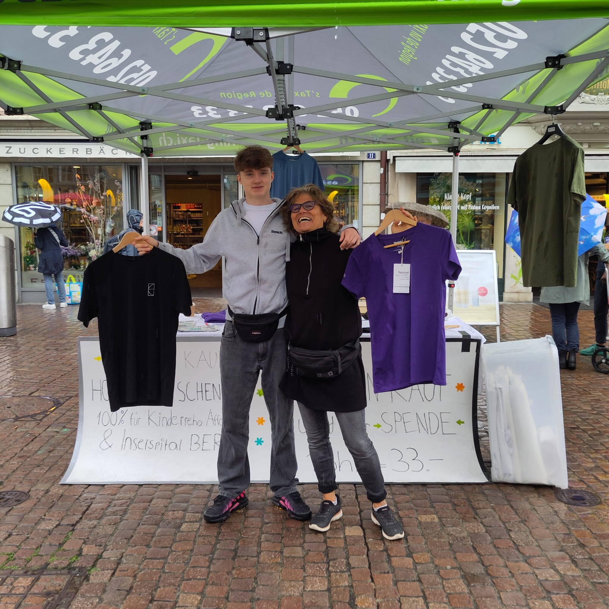 T-Shirts für den guten Zweck: Spendenaktion von Jacy Scheuermann zugunsten der Stiftung KinderInsel Bern