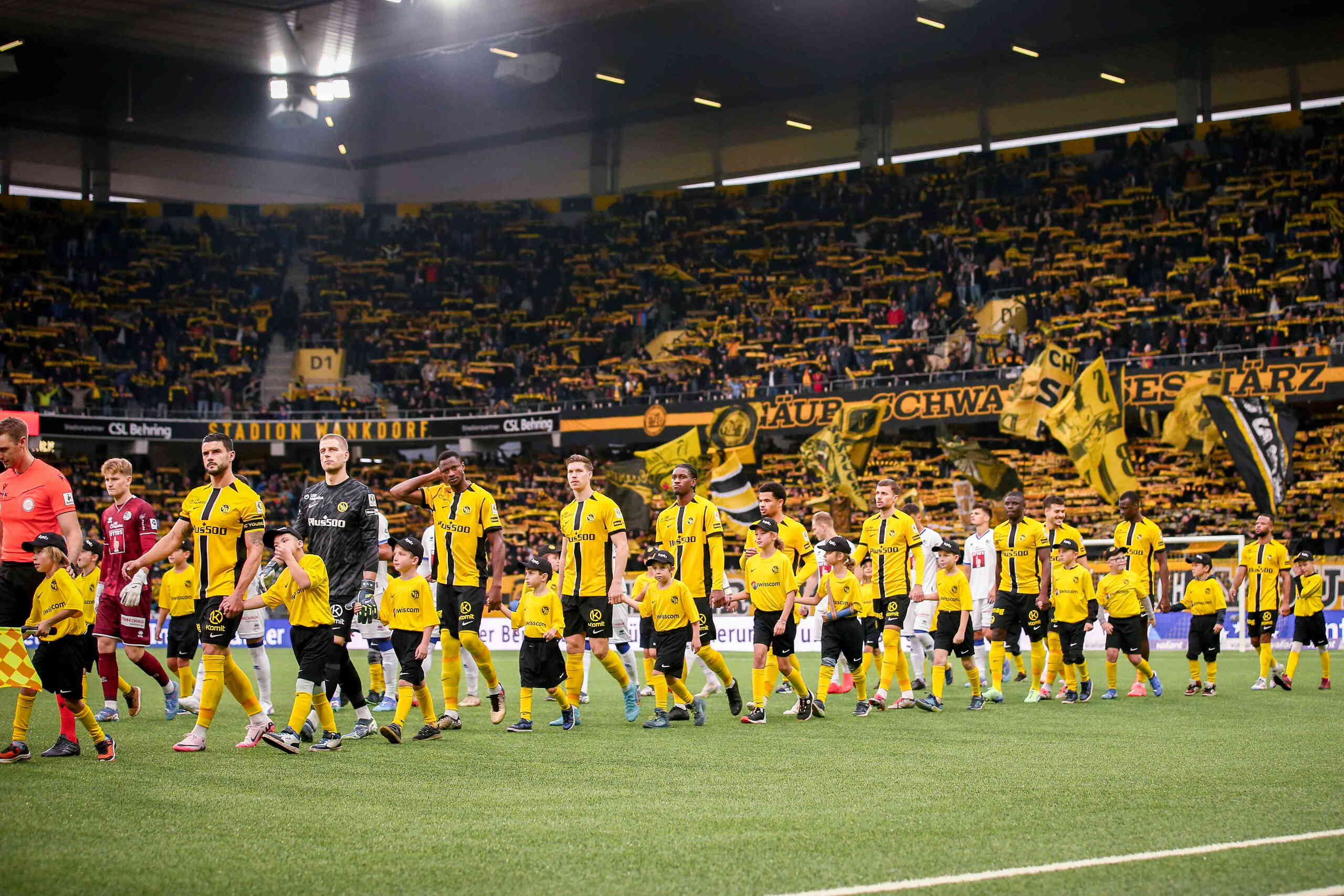 Stiftung KinderInsel Bern YB-Einlaufkids und Spendenaktion Bären für einen guten Zweck